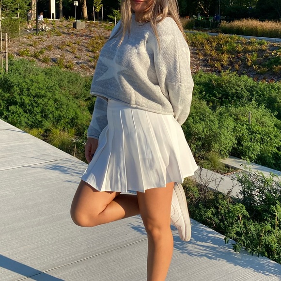 White Tennis Skirt - Picture 6 of 6